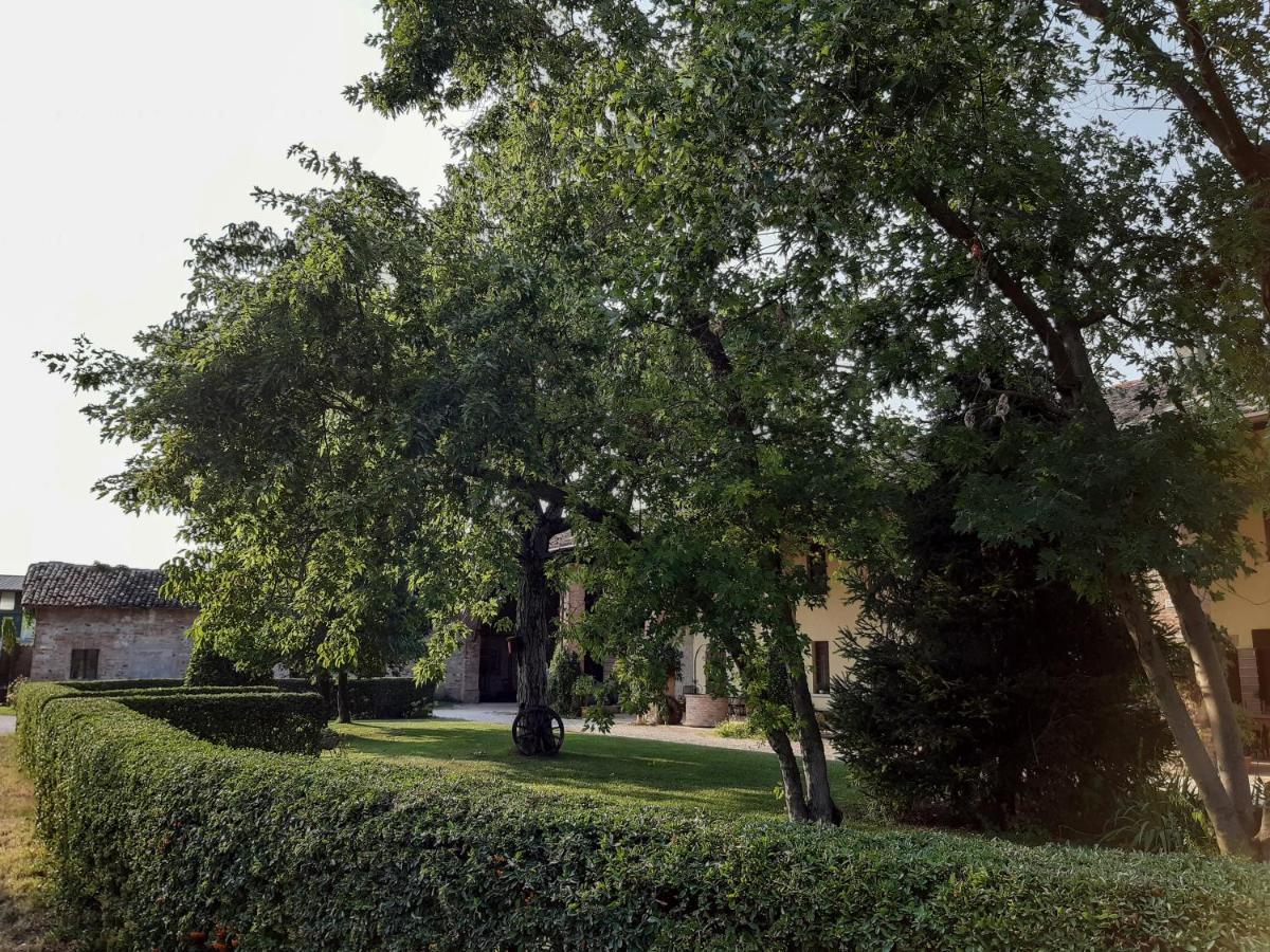 B&B Santa Cristina Монтикьяри Экстерьер фото