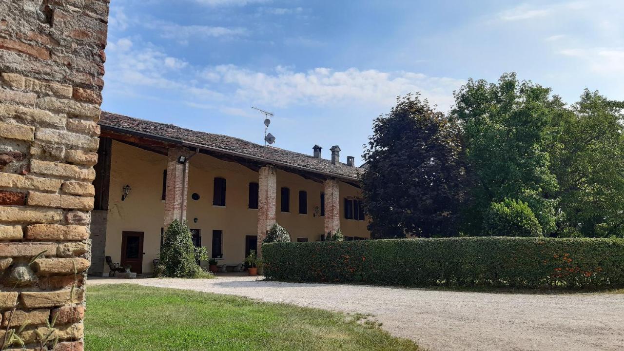 B&B Santa Cristina Монтикьяри Экстерьер фото
