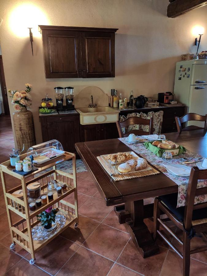 B&B Santa Cristina Монтикьяри Экстерьер фото