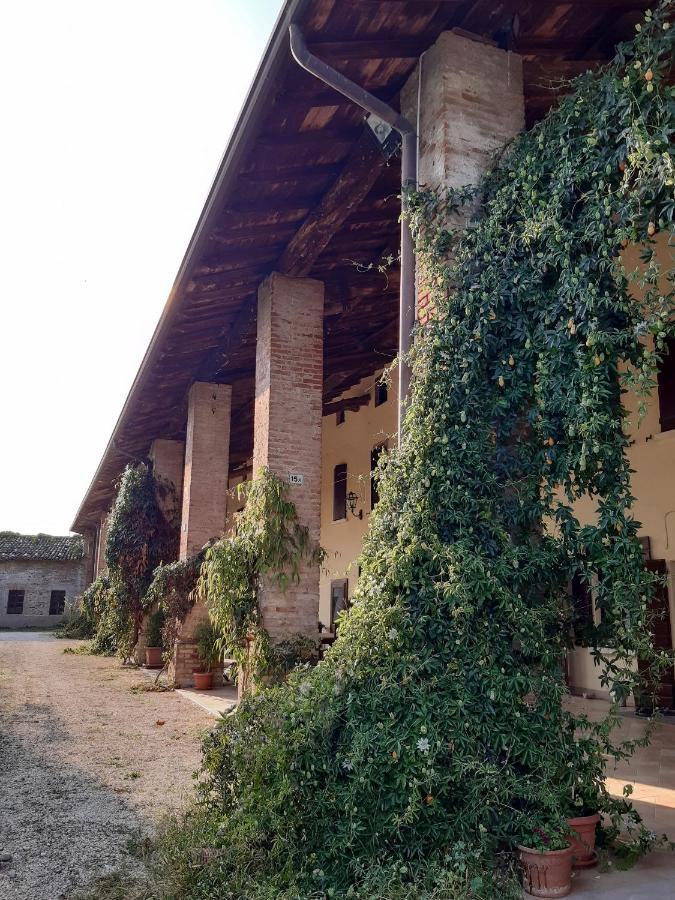 B&B Santa Cristina Монтикьяри Экстерьер фото